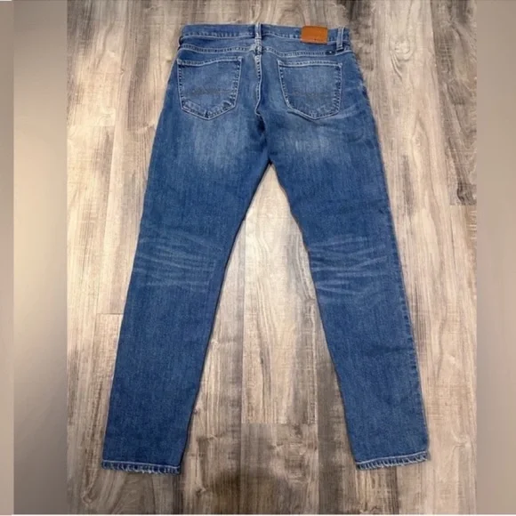 Lucky Brand Blue Slim Jeans 2/26 - Picture 3 of 7